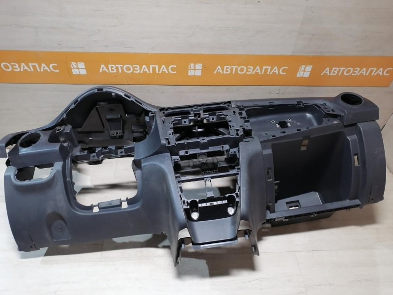 Sandero №18 торпедо деф