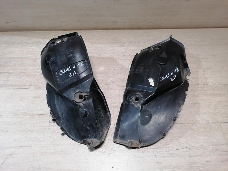 Sandero 2 локер правый