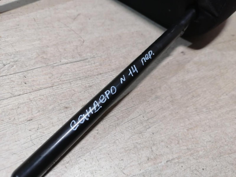 Sandero №17 подголовник заднего дивана к-кт