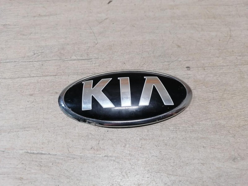 Rio 3 эмблема капота шильдик деф