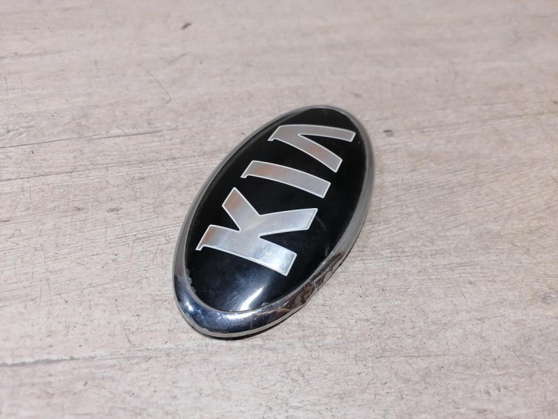 Rio 3 эмблема капота шильдик деф