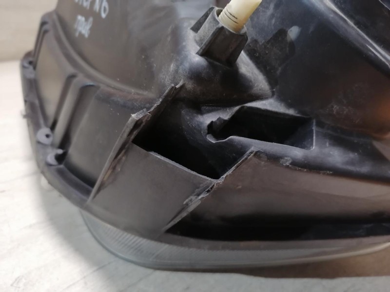 Duster №6 фара правая деф