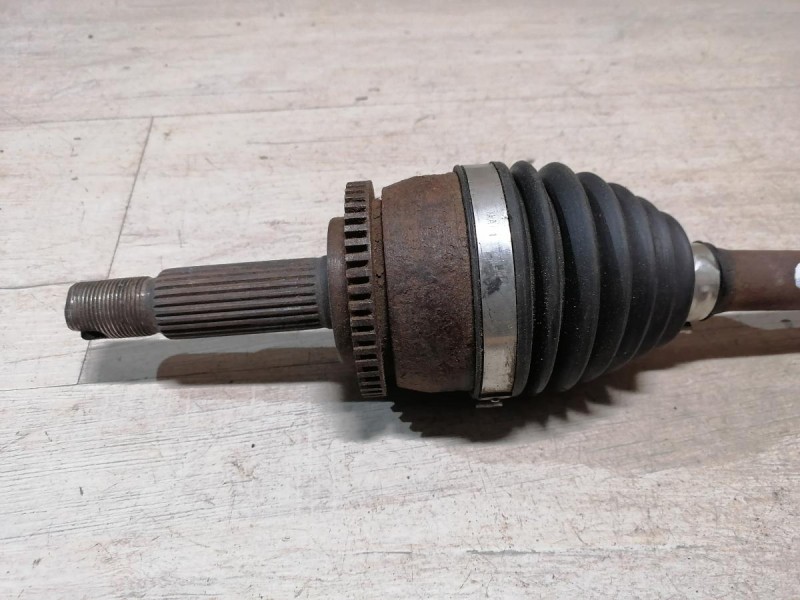 Solaris №4 привод левый без вн гранаты