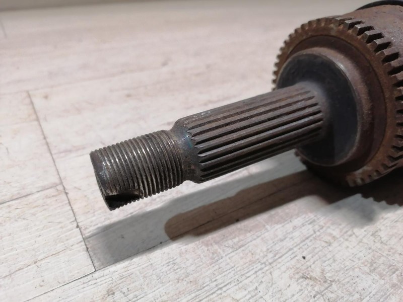 Solaris №4 привод левый без вн гранаты