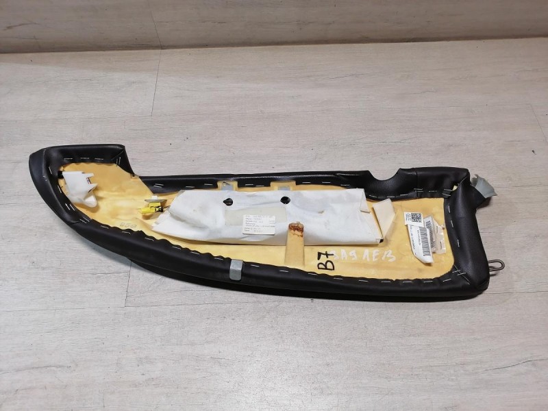 Passat B7 боковина дивана со шторкой безопасности левая правая к-кт