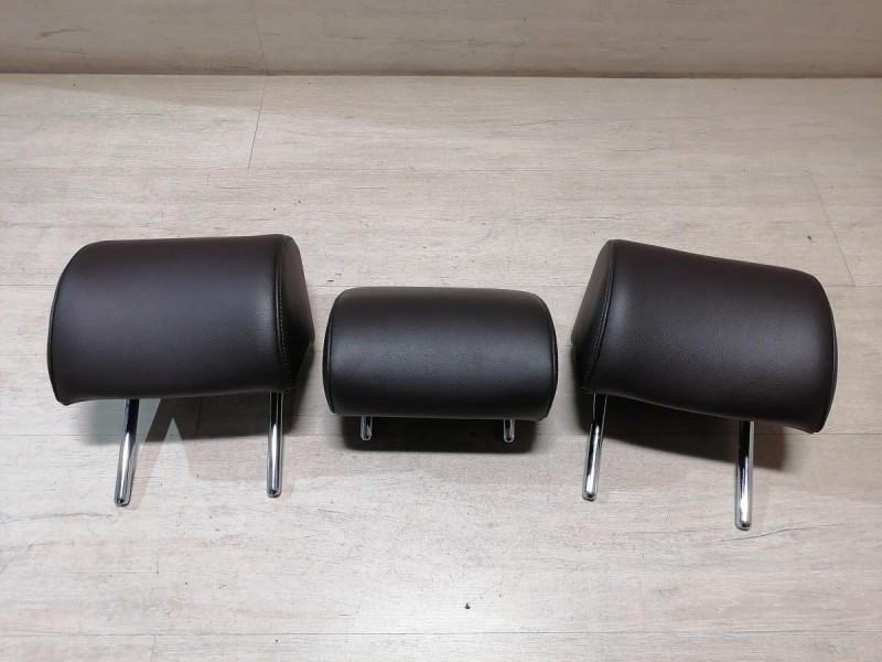 Passat B7 подголовник дивана 3шт к-кт