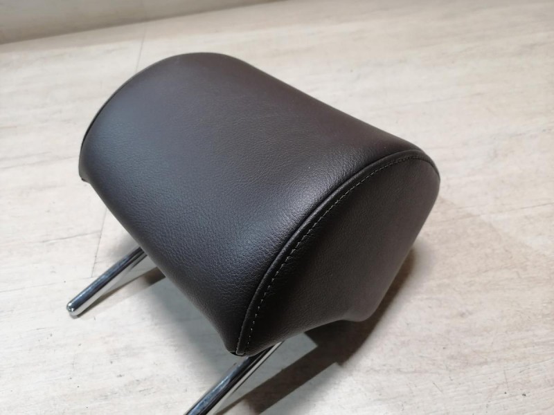 Passat B7 подголовник дивана 3шт к-кт