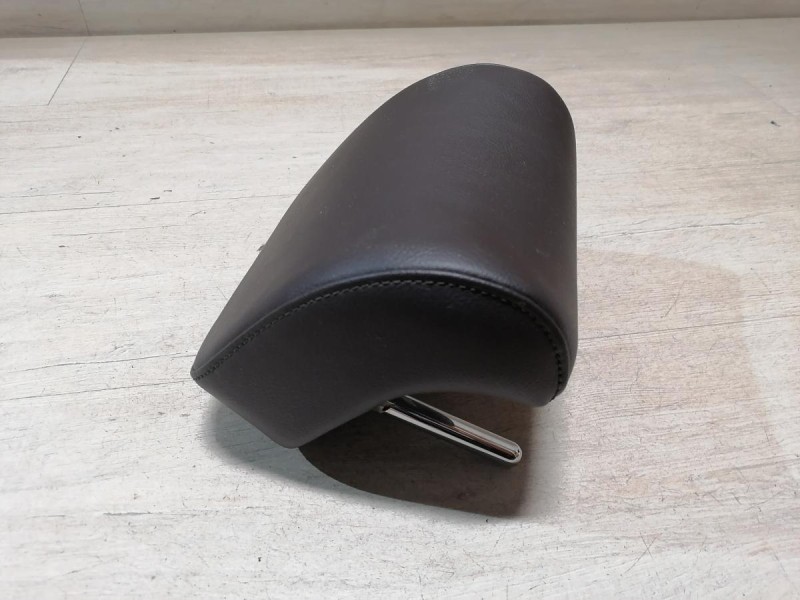 Passat B7 подголовник дивана 3шт к-кт