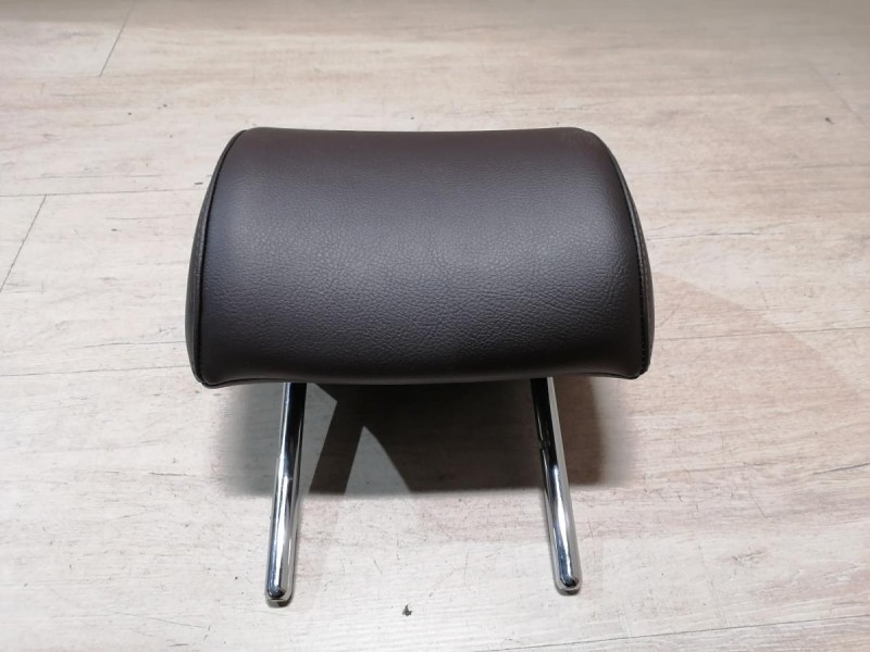 Passat B7 подголовник дивана 3шт к-кт