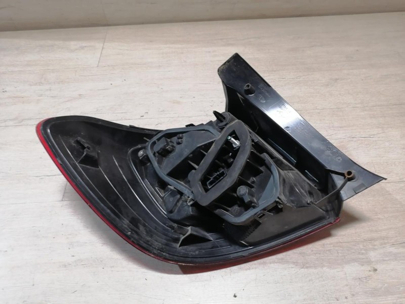 Sandero №19 фонарь правый