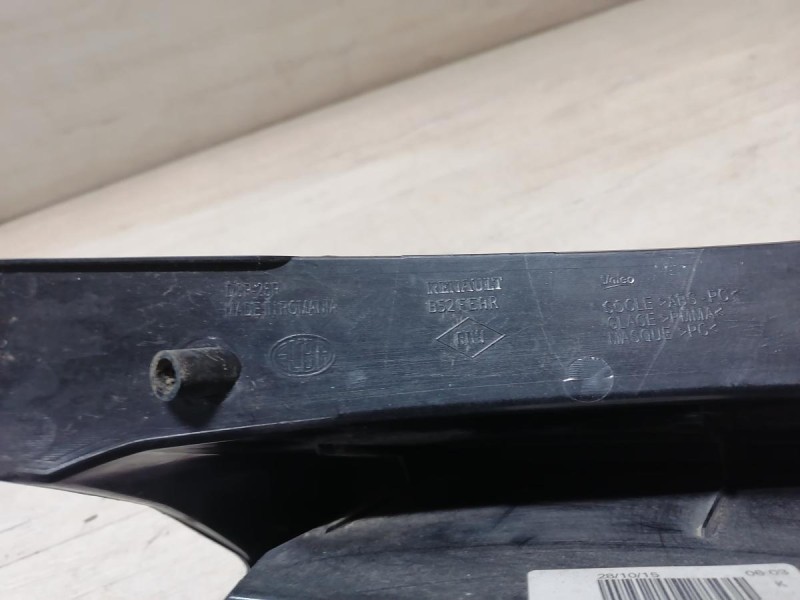 Sandero №19 фонарь правый