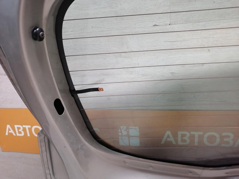 Sandero №19 крышка багажника в сборе