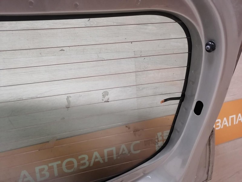 Sandero №19 крышка багажника в сборе