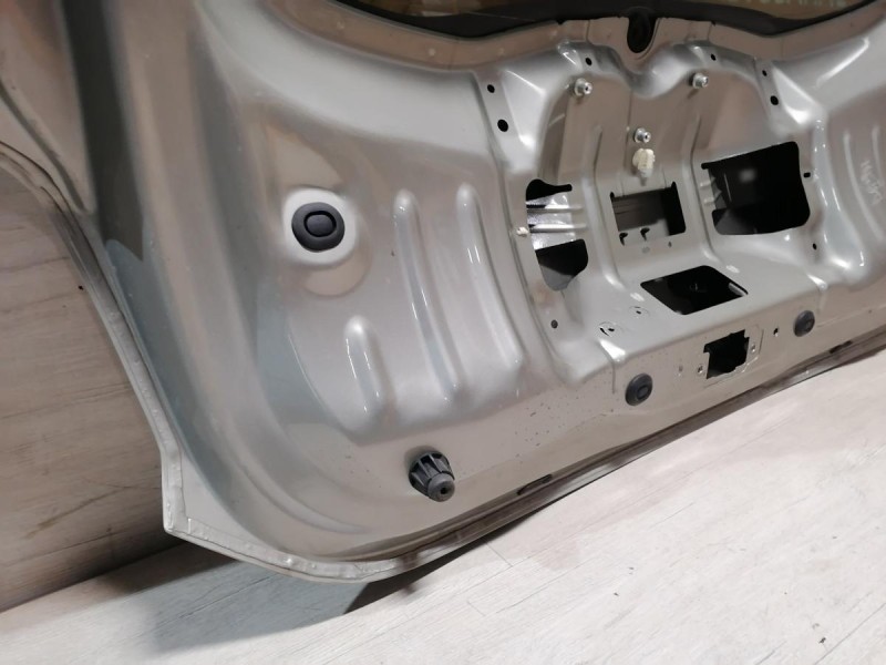 Sandero №19 крышка багажника в сборе