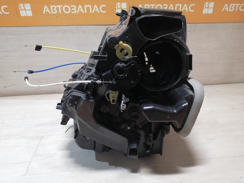 Sandero №19 печка корпус под кондиционер