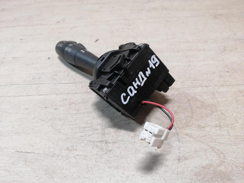 Sandero №19 переключатель поворотов с птф