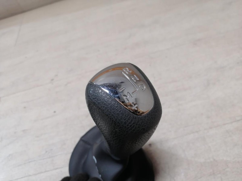 Sandero №19 ручка кулисы робот деф