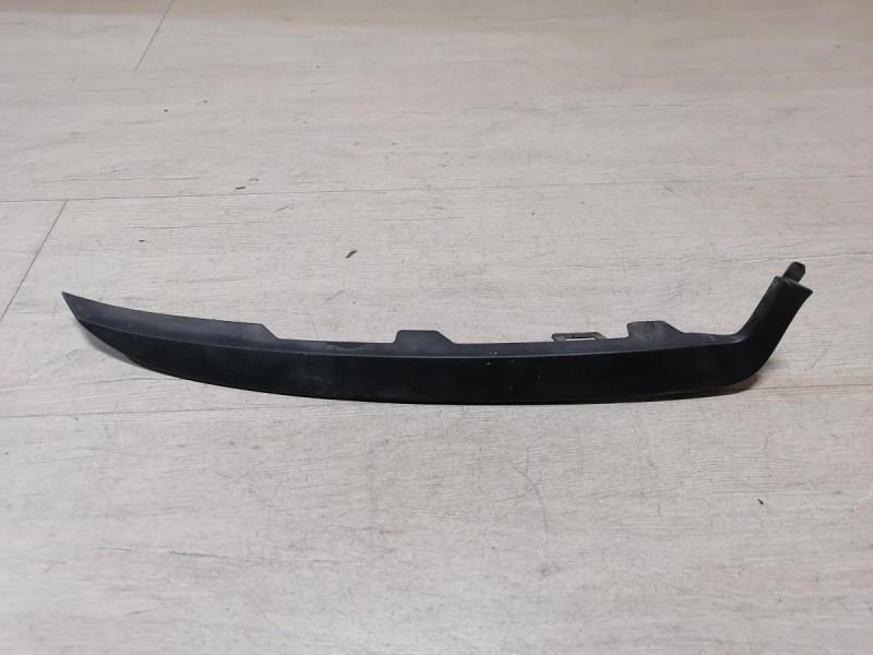 Sandero №19 ресничка правая