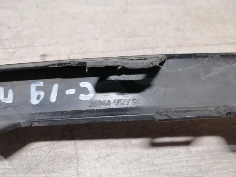 Sandero №19 ресничка правая