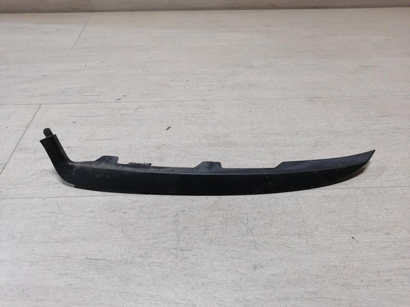 Sandero №19 ресничка левая