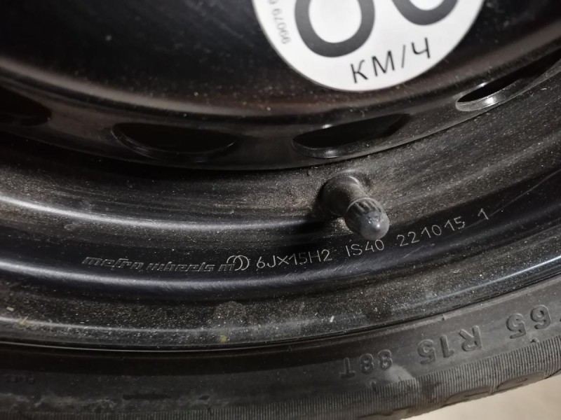 Sandero №19 запаска R15 формула новая