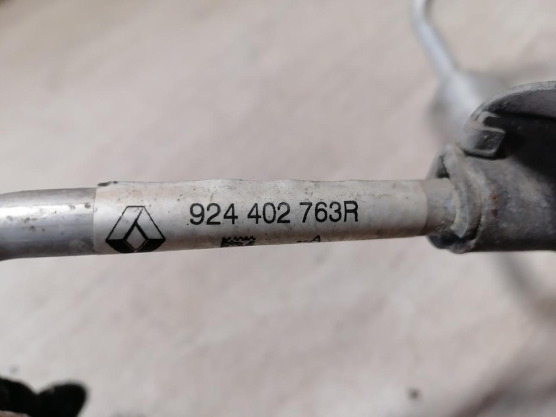 Sandero №19 трубка кондиционера тонкая длинная 924401429