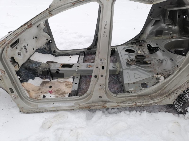 Sandero №19 порог левый степвей деф