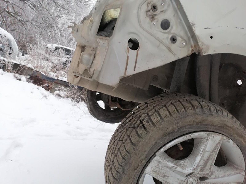 Sandero №19 крыло заднее правое деф