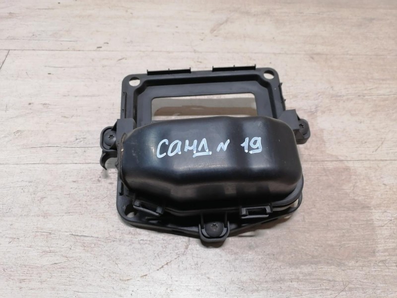 Sandero №19 кронштейн блока управления коробкой робот