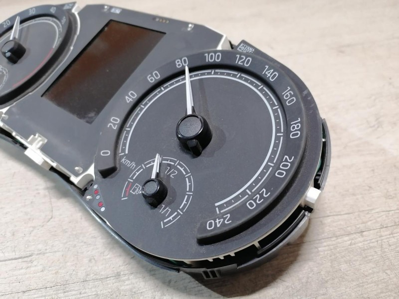 Rapid №3 панель приборов деф