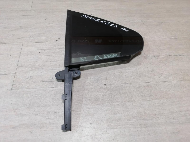 Rapid №3 форточка левая 19