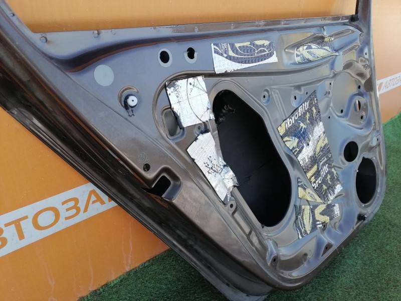 Rapid №3 дверь задняя левая деф