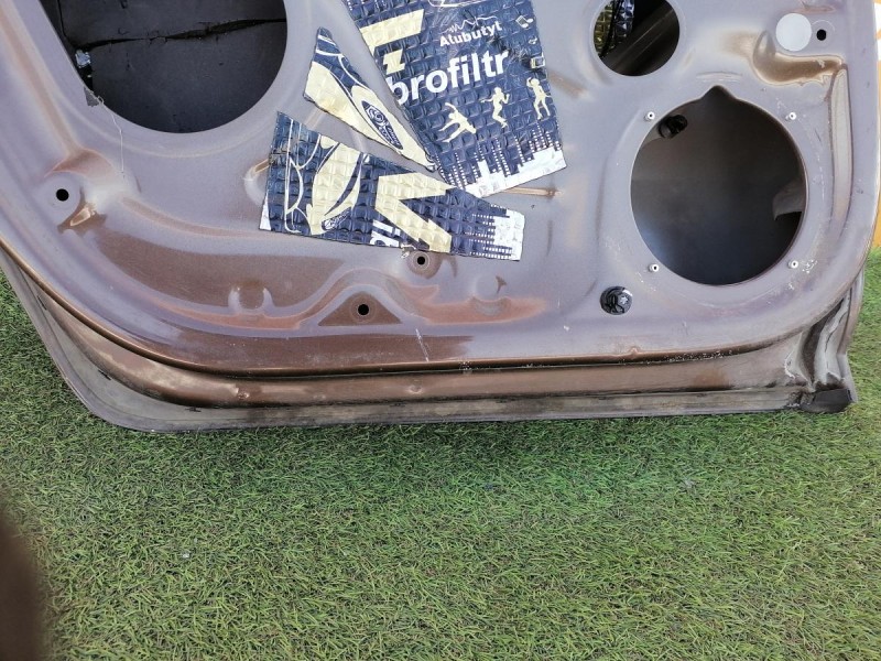 Rapid №3 дверь задняя левая деф