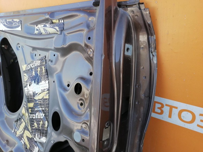 Rapid №3 дверь задняя левая деф