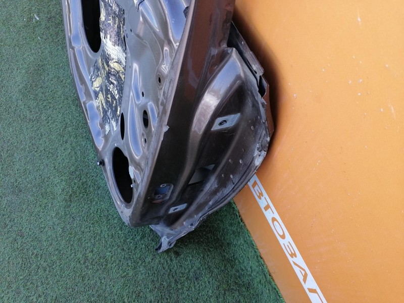 Rapid №3 дверь задняя левая деф