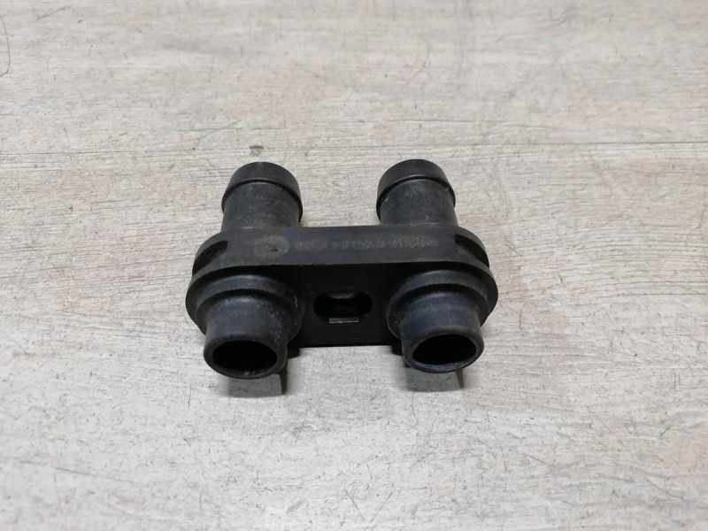 Rapid №3 фланец радиатора печки