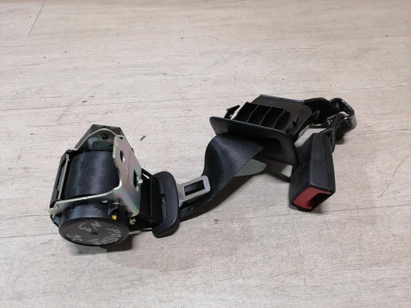 Rapid №3 ремень безопасности задний средний с замком