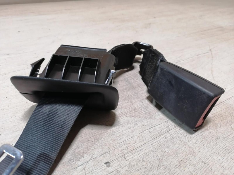 Rapid №3 ремень безопасности задний средний с замком