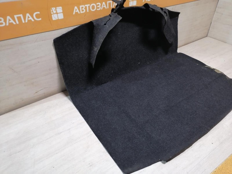 Rapid №3 пол багажника