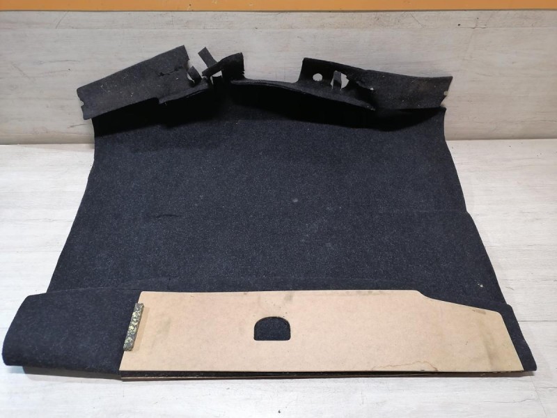 Rapid №3 пол багажника