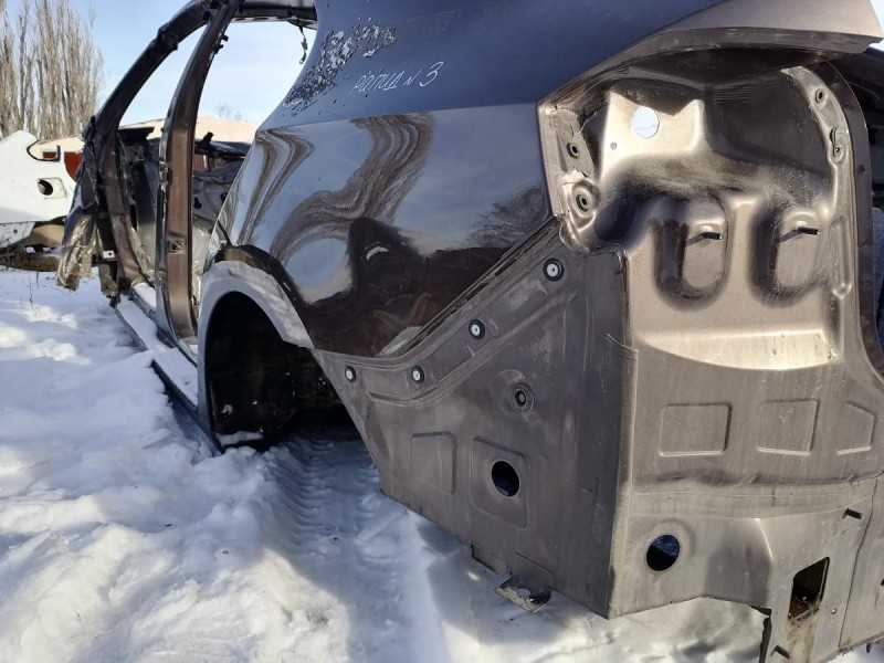 Rapid №3 задняя часть кузова крыло панель