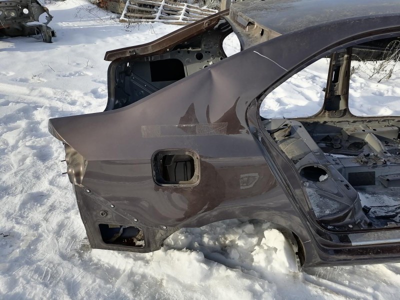 Rapid №3 задняя часть кузова крыло панель