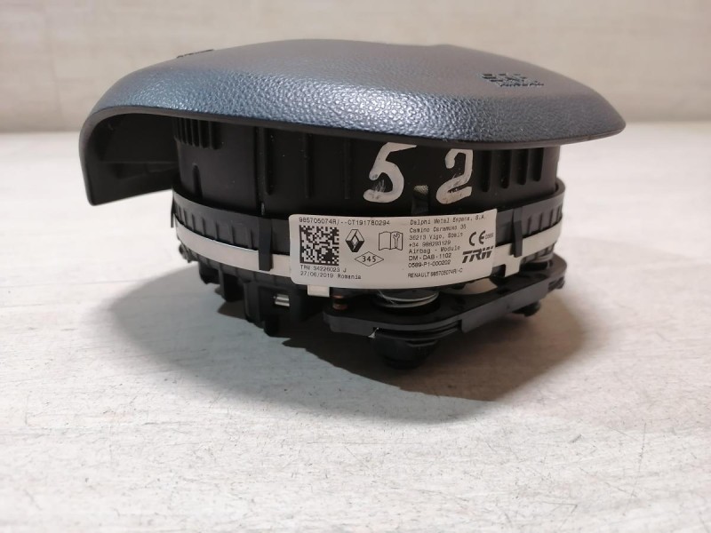 Logan №52 подушка безопасности в руль рест