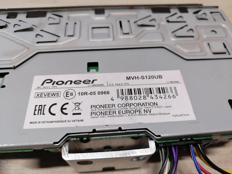 Logan №52 магнитола Пионер USB УСБ