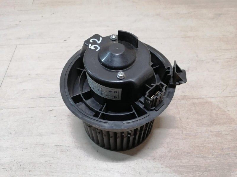 Logan №52 моторчик печки не оригинал деф