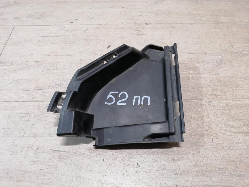 Logan 2 дефлектор радиатора правый рест 623127925