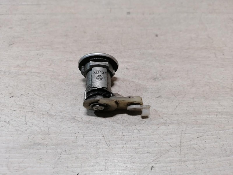 Logan №52 замок зажигания к-кт