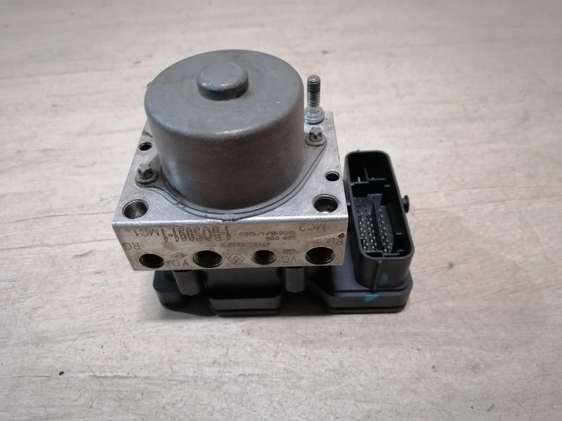 Logan №52 блок абс