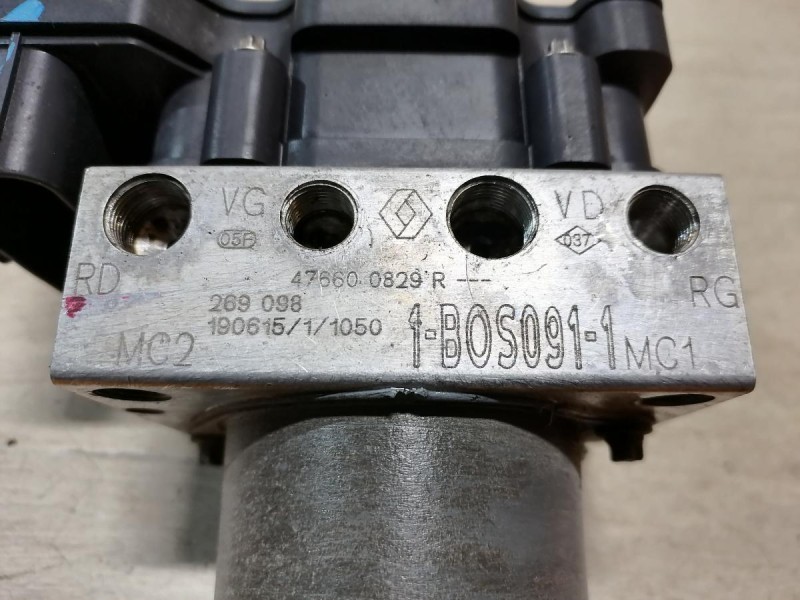 Logan №52 блок абс