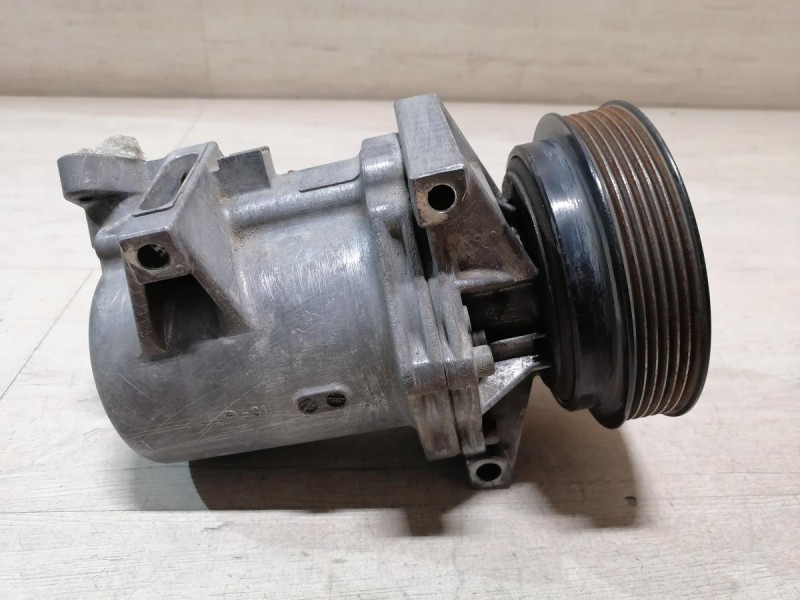 Logan №52 компрессор кондиционера